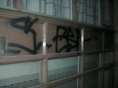 050104_03