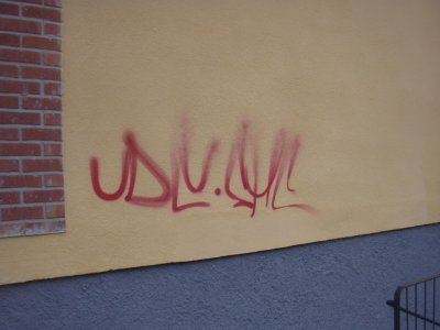 060425_11
