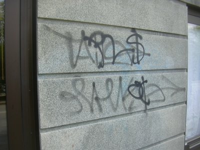 060511_23